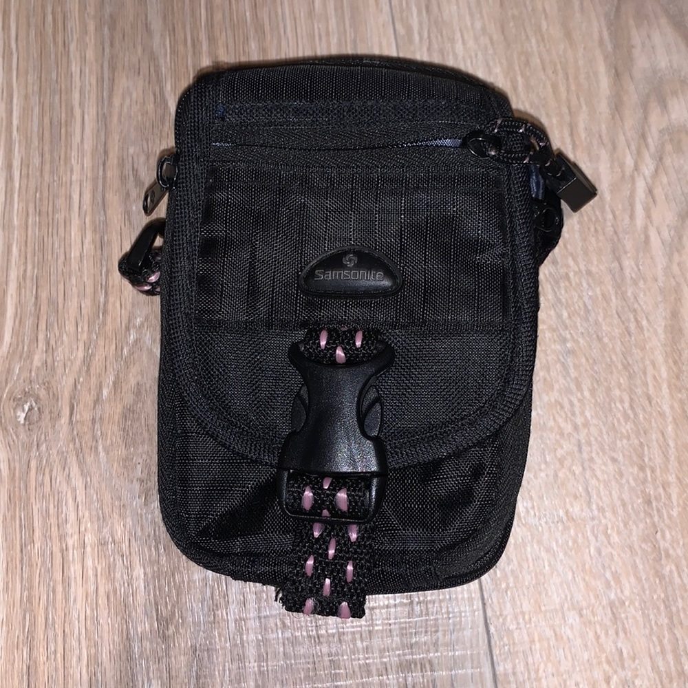 Samsonite black bike cycling clip on accessory bag